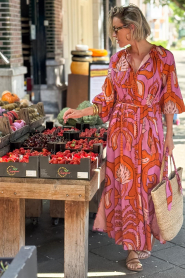 Ibana |  Maxi dress with print Dalmi | pink | Picture 2