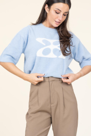 STUDIO AR :  Soft top with logo Isidre | blue - img4