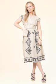 Greek Archaic Kori |  Midi dress with bow belt Herma | beige | Picture 4