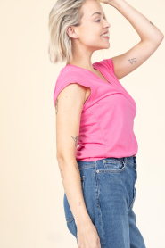 CC Heart | T-shirt met V-hals Vera | roze | Afbeelding 4