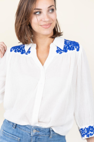 Lollys Laundry |  Cotton blouse with embroidery Yugi | natural | Picture 8