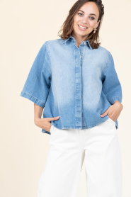 Est'Seven |  Denim blouse Alijah | blue | Picture 2