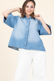 Est'Seven |  Denim blouse Alijah | blue | Picture 4