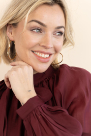 Little Soho |  Heart Hoop earrings Heart | gold | Picture 4