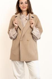 Ibana |  Woolen cape/jacket Coco | camel | Picture 7