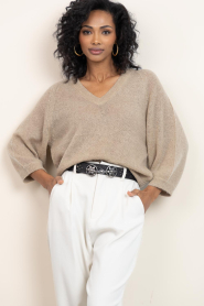 Dante6 |  V-hals Alpaca sweater Rhoda | beige | Picture 2