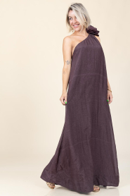 Mes Demoiselles |  Maxi dress with flower detail Fonix | burgundy | Picture 3