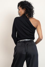 Bad Habits |  One-shoulder top Mahiro | black | Picture 8
