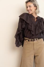 Second Female |  Top with ruffles Fria | brown | Picture 4