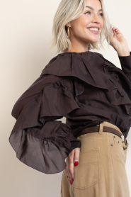 Second Female |  Top with ruffles Fria | brown | Picture 5