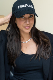 Herskind |  Cap with logo Lola | black | Picture 2