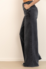 Janice |  Ultra wide leg cotton pants Dexter | black | Picture 7