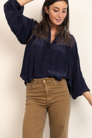 Janice |  Viscose blouse with embroidery Bentley | blue | Picture 5