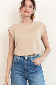 CC Heart |  T-shirt with round neck Classic | beige | Picture 3