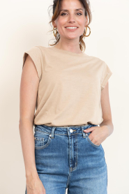 CC Heart |  T-shirt with round neck Classic | beige | Picture 4