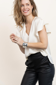 Aaiko |  Top with V-neck Minny | natural | Picture 2