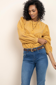 ba&sh |  Blouse with embroidery Jaky | yellow | Picture 6