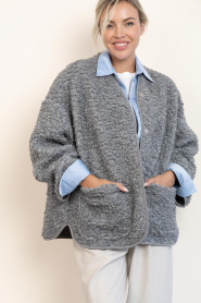 Club L'avenir |  Teddy jacket Athena | grey | Picture 4