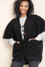 Club L'avenir |  Teddy cape/cardigan Amaya | black | Picture 8