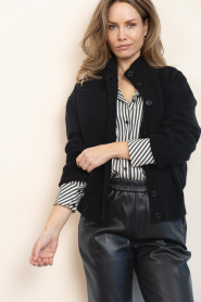 Club L'avenir |  Soft cardigan Lee | black | Picture 5