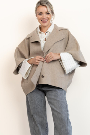 STUDIO AR |  Woolen poncho Avy | beige | Picture 5