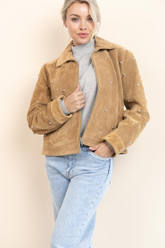 STUDIO AR |  Suede bikerjack with studs Tina | camel | Picture 7