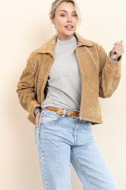 STUDIO AR |  Suede bikerjack with studs Tina | camel | Picture 8