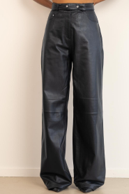 STUDIO AR |  Non stretch leather pants Kaia | black | Picture 5