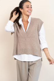 Co'Couture |  Spencer with V-neck Maja | beige | Picture 2