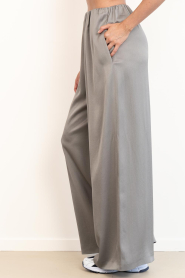 Drykorn |  Satin trousers Tweezer | taupe | Picture 5