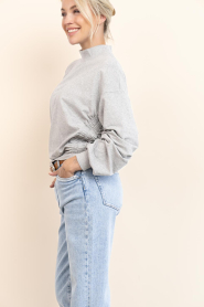 Drykorn |  Top with smocked details Syanah | grey | Picture 8
