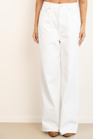 Herskind |  High waist wide leg jeans Kat L32 | white | Picture 4
