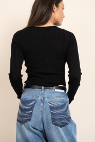 Herskind |  Merino woolen top Camb | black | Picture 7