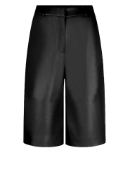 Dante6 |  Faux leather bermuda short Avery | black | Picture 1