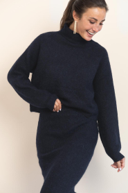 Dante6 |  Soft Alpaca sweater with turtle neck Yuria | dark blue | Picture 4