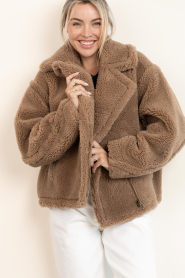 Alter Ego |  Teddy jacket Judy | camel | Picture 5