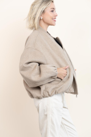Alter Ego |  Woolen bomber jacket Pearl | beige | Picture 5