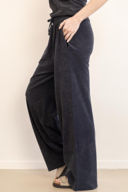 Speezys |  Terry wide leg pants Mel | black | Picture 6