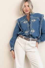 Maison Hotel |  Denim blouse with embroidery Narciso | blue | Picture 2