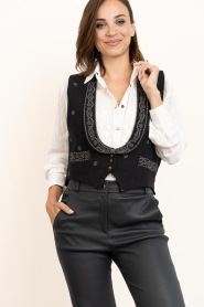 Maison Hotel |  Waistcoat with embroidery Lupita | black | Picture 5