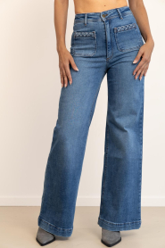Maison Hotel |  Stretch wide leg jeans Giuletta | blue | Picture 4