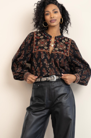 Maison Hotel :  Belt with embroidery Guadalupe | black - img2