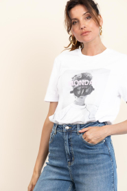 Elite Paris |  T-shirt with print Monday | white | Picture 6