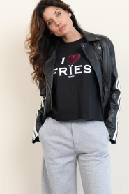 Elite Paris |  Cropped T-shirt with print Fries | black | Picture 2