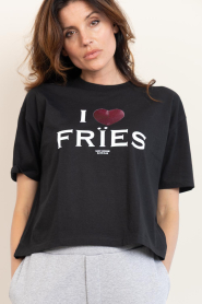 Elite Paris |  Cropped T-shirt with print Fries | black | Picture 5