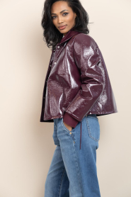ba&sh |  Faux patent leather jacket Meelos | bordeaux | Picture 6