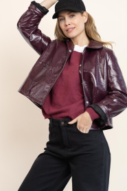 ba&sh |  Faux patent leather jacket Meelos | bordeaux | Picture 10