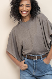 Est'Seven |  Soft viscose top Suzette | taupe | Picture 2