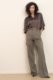 Est'Seven |  Satin blouse Alijah | dark brown | Picture 4