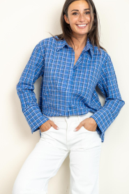 Co'Couture |  Cotton checkered blouse Angelica | blue | Picture 6